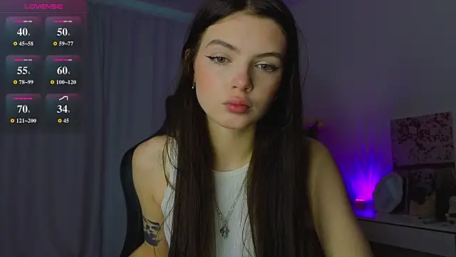 lillly meow  online show from 05/18/26, 04:23