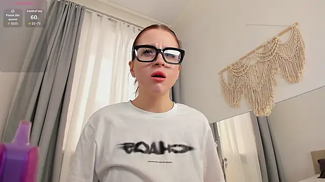 Sonya Miler online show from 05/12/26, 05:37