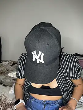 Snapshot of NaomiBDSM chatting on 04/11/26, 07:17 NaomiBDSM online show from 04/11/26, 07:17