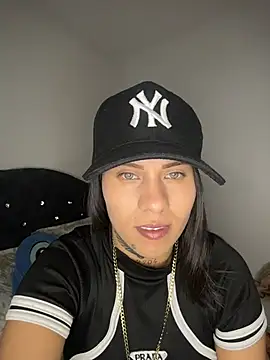 Snapshot of NaomiBDSM chatting on 04/10/26, 06:59 NaomiBDSM online show from 04/10/26, 06:59