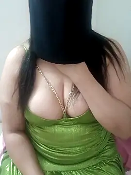 Amira Egypt online show from 04/19/26, 08:22