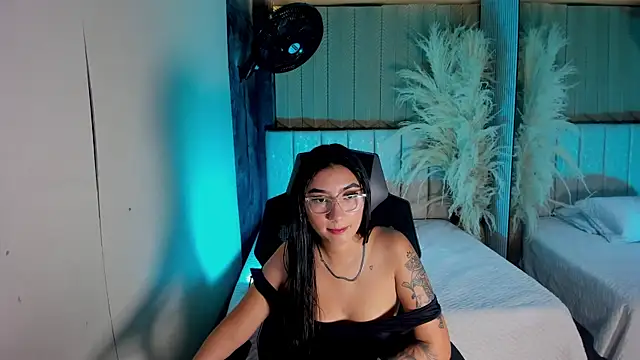 KendallMeyers online show from 04/19/26, 04:57
