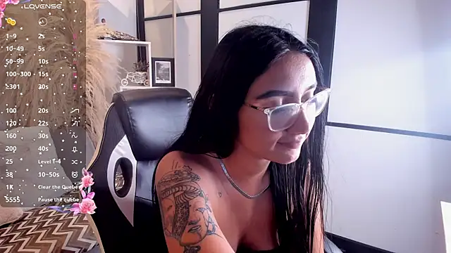 KendallMeyers online show from 04/13/26, 07:34