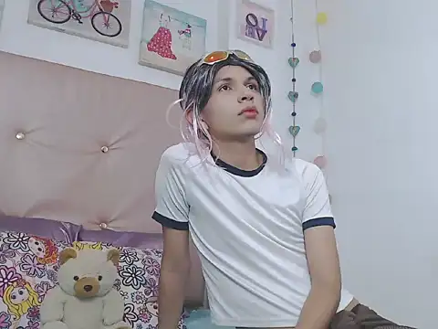 Aleja Scoott  online show from 04/15/26, 03:12