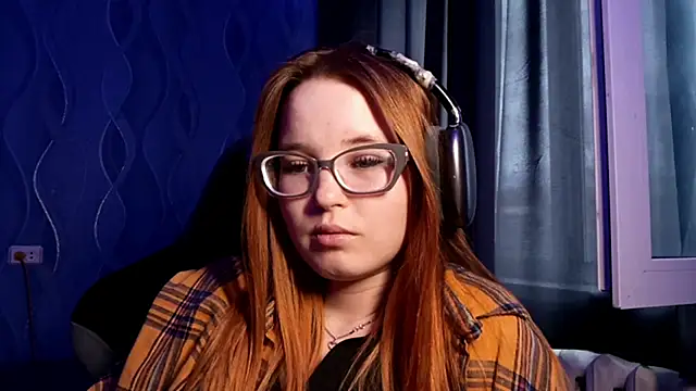 Sheriscute online show from 04/09/26, 01:17