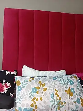 PinkyxGodess online show from 06/18/26, 07:19