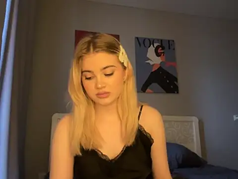 Snapshot of kirtova_ chatting on 07/12/26, 03:24 kirtova online show from 07/12/26, 03:24