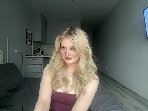 kirtova  online show from 05/04/26, 11:13