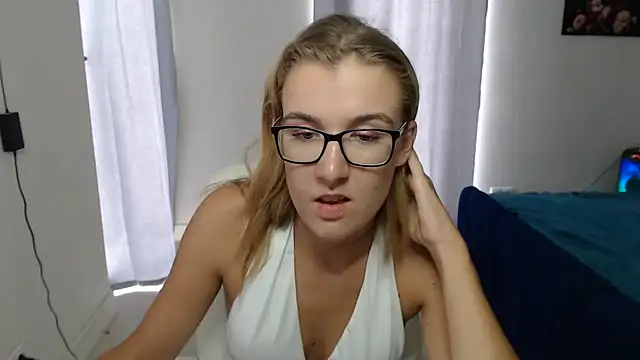 Yennyloves online show from 07/03/26, 05:41