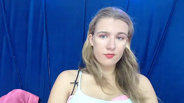 Yennyloves online show from 06/18/26, 11:59