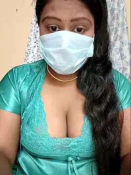 Romantic Woman online show from 04/21/26, 01:50