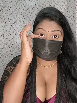 Romantic Woman online show from 05/30/26, 06:46