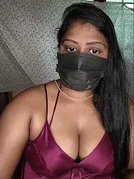Romantic Woman online show from 05/16/26, 06:34