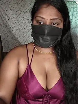 Romantic Woman online show from 05/16/26, 06:45