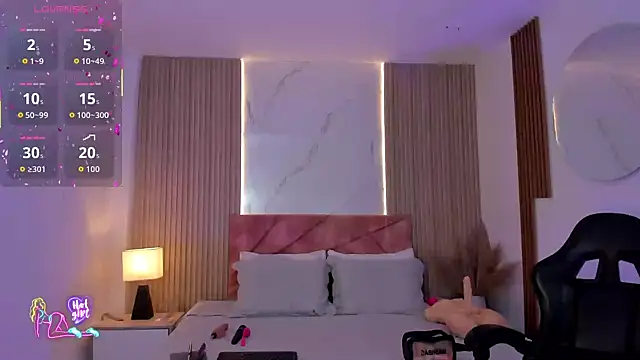 clairemillerx online show from 05/29/26, 08:04