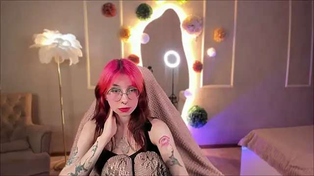 Alice Nyx online show from 04/08/26, 08:43