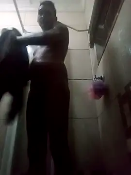 Snapshot of JJM29 chatting on 04/13/26, 08:13 JJM29 online show from 04/13/26, 08:13