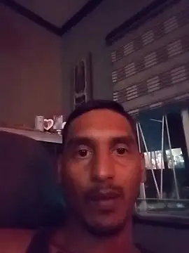 Snapshot of JJM29 chatting on 04/16/26, 05:14 JJM29 online show from 04/16/26, 05:14