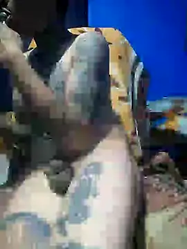 Snapshot of eroos_twink chatting on 11/02/25, 10:20 eroos twink online show from 11/02/25, 10:20