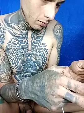 Snapshot of eroos_twink chatting on 12/02/25, 06:59 eroos twink online show from 12/02/25, 06:59