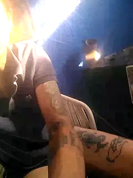 Snapshot of eroos_twink chatting on 11/24/25, 10:10 eroos twink online show from 11/24/25, 10:10