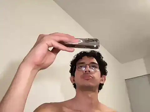 Domincmarles online show from 04/04/26, 02:40