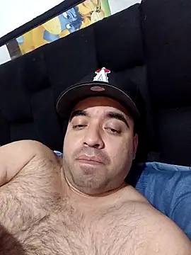 Snapshot of Alfonsovid chatting on 04/05/26, 01:45 Alfonsovid online show from 04/05/26, 01:45