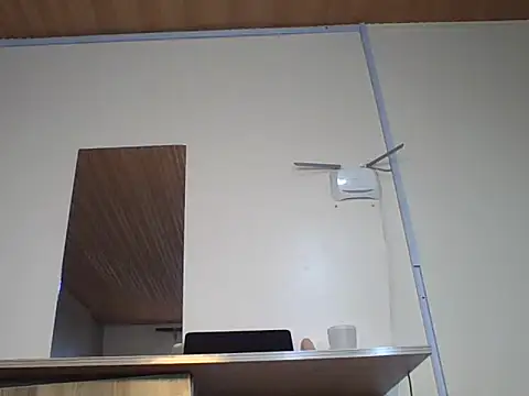 Snapshot of Shan0299__ chatting on 04/05/26, 01:40 Shan0299 online show from 04/05/26, 01:40