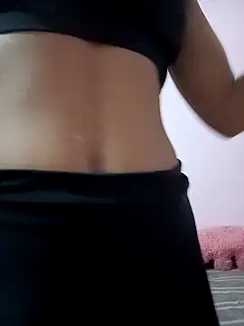 Snapshot of MANSI_HORNI86 chatting on 04/09/26, 10:10 MANSI HORNI86 online show from 04/09/26, 10:10