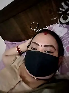 Kajal-Sharma00 online show from 04/13/26, 10:19