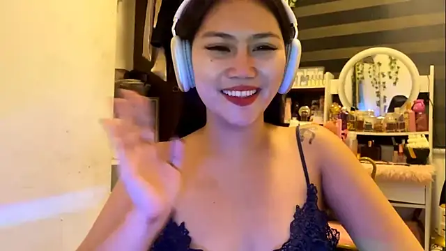 GlindaDejardin online show from 05/04/26, 05:16
