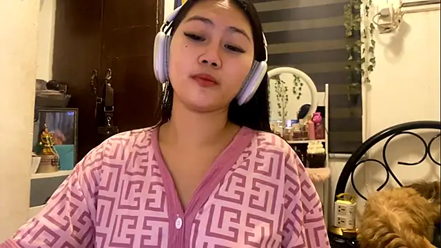 GlindaDejardin online show from 05/10/26, 05:26