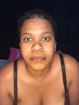 BabyyCakessX online show from 04/28/26, 02:43