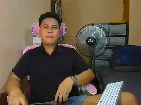 tipsy butter online show from 05/11/26, 06:26
