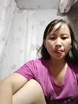 Snapshot of Yo-must chatting on 06/08/26, 05:41 Yo-must online show from 06/08/26, 05:41
