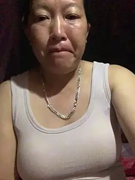 candy-beo online show from 04/22/26, 01:29