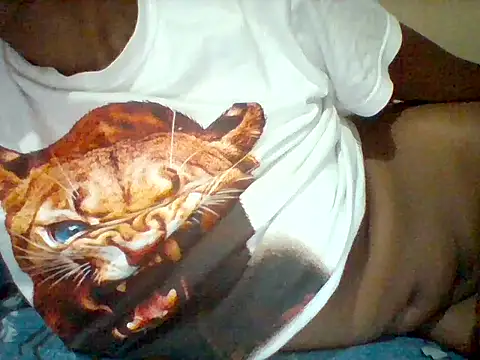 TracyMeme1999 online show from 04/15/26, 02:06