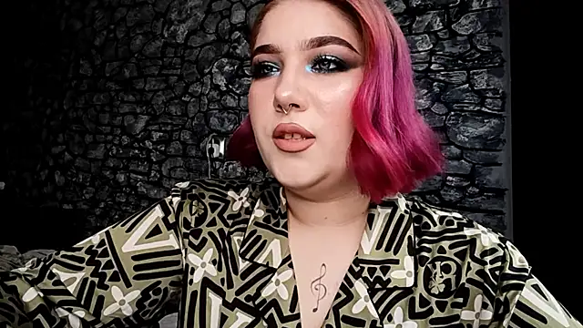 Snapshot of E_thie chatting on 04/13/26, 08:07 E thie online show from 04/13/26, 08:07