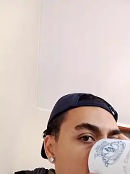 jhonylock online show from 04/21/26, 12:01