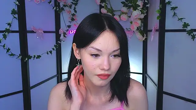 LilySparkls online show from 05/12/26, 02:45