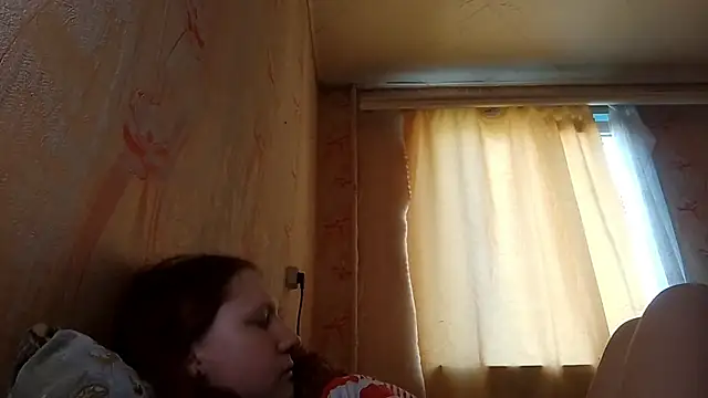 Snapshot of BirgitKamal chatting on 06/16/26, 11:43 BirgitKamal online show from 06/16/26, 11:43