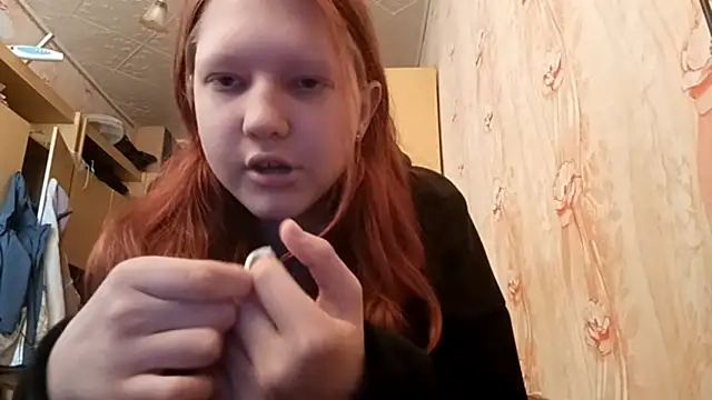 Snapshot of BirgitKamal chatting on 05/15/26, 10:02 BirgitKamal online show from 05/15/26, 10:02