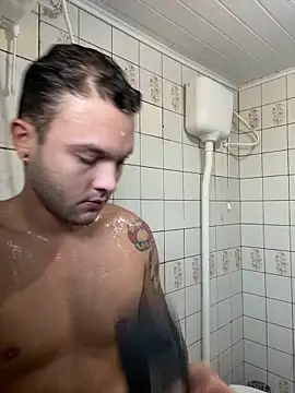 FernandoFloripa11 online show from 04/17/26, 02:09