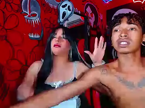 Snapshot of Skarlettmusex chatting on 04/09/26, 02:23 Skarlettmusex online show from 04/09/26, 02:23