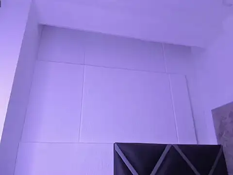 Snapshot of Zoe-Ross chatting on 04/10/26, 11:39 Zoe-Ross online show from 04/10/26, 11:39