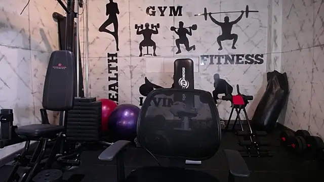 Dylan ross  online show from 04/15/26, 11:59