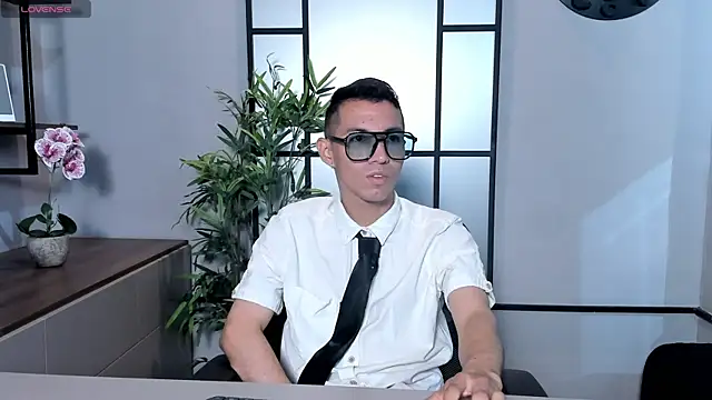 Dylan ross  online show from 04/09/26, 11:49