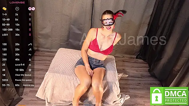 Snapshot of Anajames chatting on 06/15/26, 01:33 Anajames online show from 06/15/26, 01:33