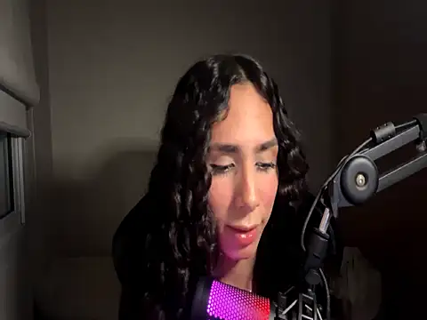 Snapshot of TakakoAthan chatting on 04/09/26, 11:55 TakakoAthan online show from 04/09/26, 11:55