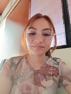 Leticia Hinkley  online show from 05/15/26, 02:48